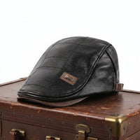 Cappello Piatto in Ecopelle | COMO